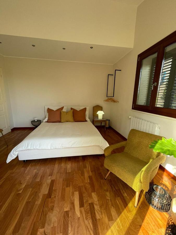 The Room Syracuse Exterior foto